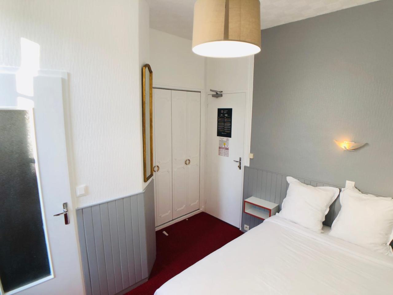 Cit'Hotel Le Volney Saumur Dış mekan fotoğraf