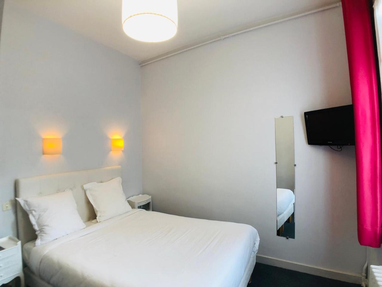 Cit'Hotel Le Volney Saumur Dış mekan fotoğraf