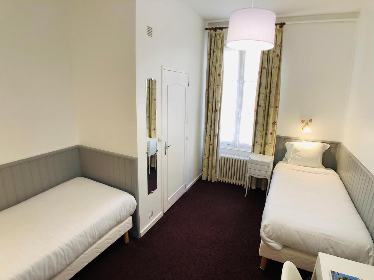 Cit'Hotel Le Volney Saumur Dış mekan fotoğraf