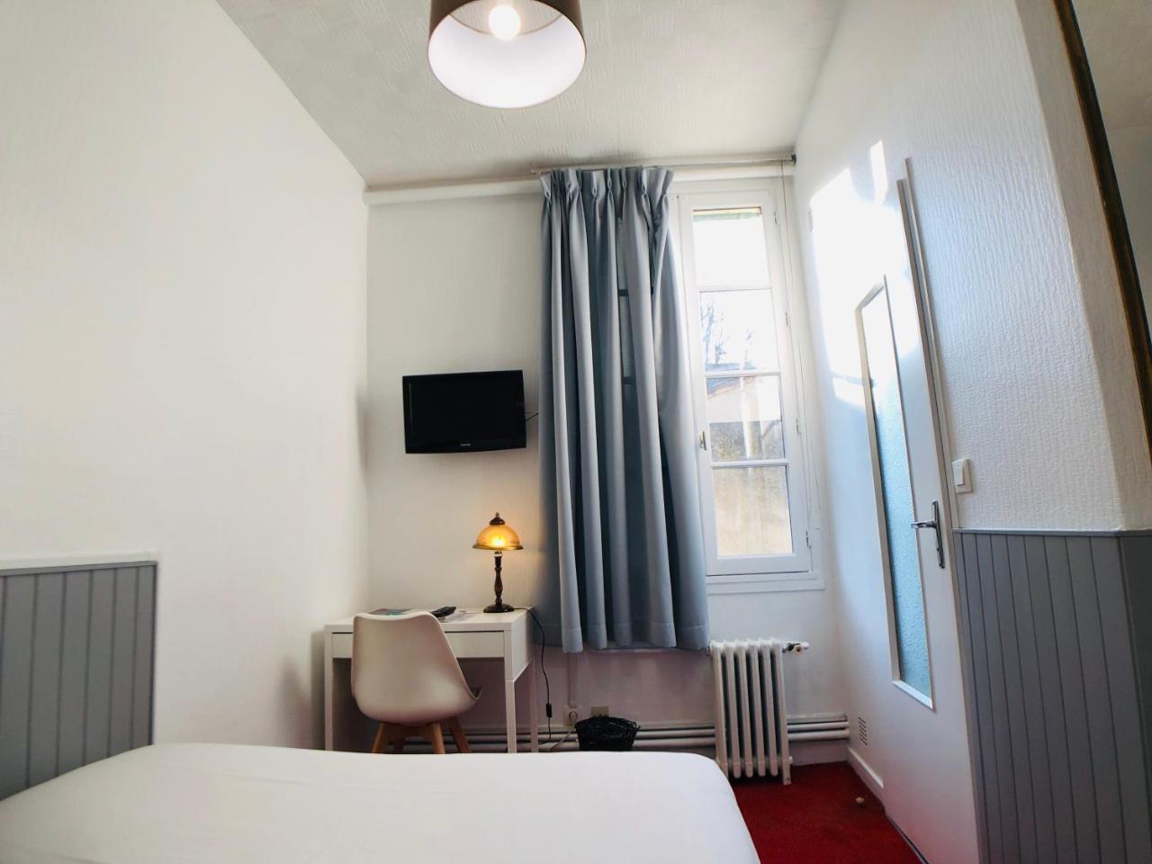 Cit'Hotel Le Volney Saumur Dış mekan fotoğraf