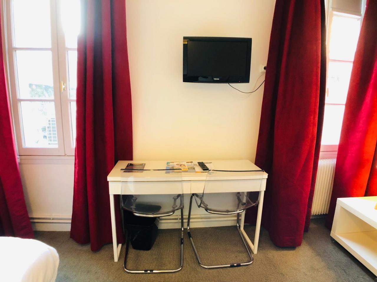 Cit'Hotel Le Volney Saumur Dış mekan fotoğraf